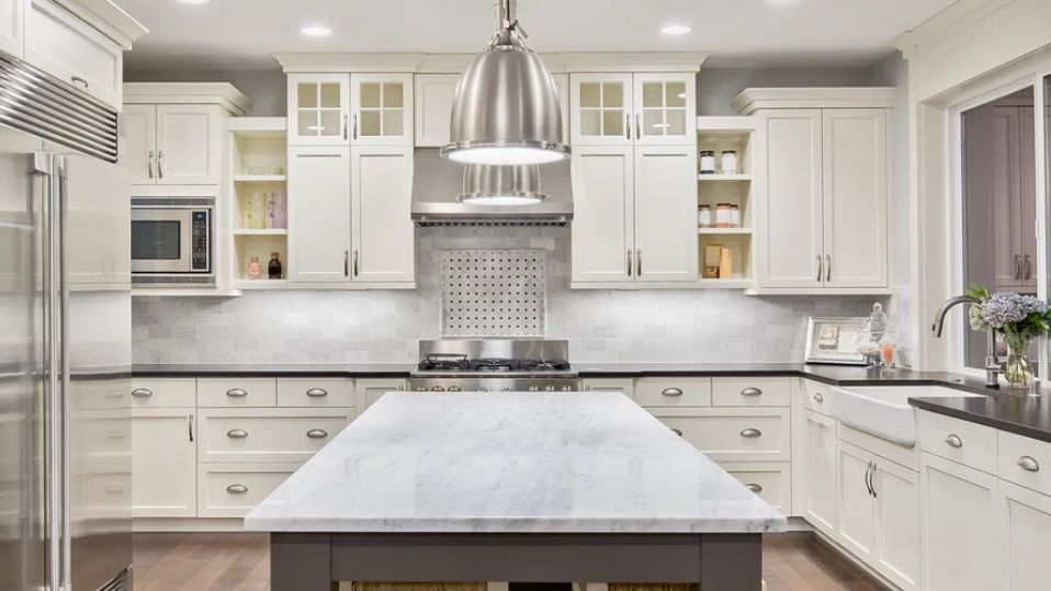Four Decorating Ideas to Help Spruce Up Your Kitchen